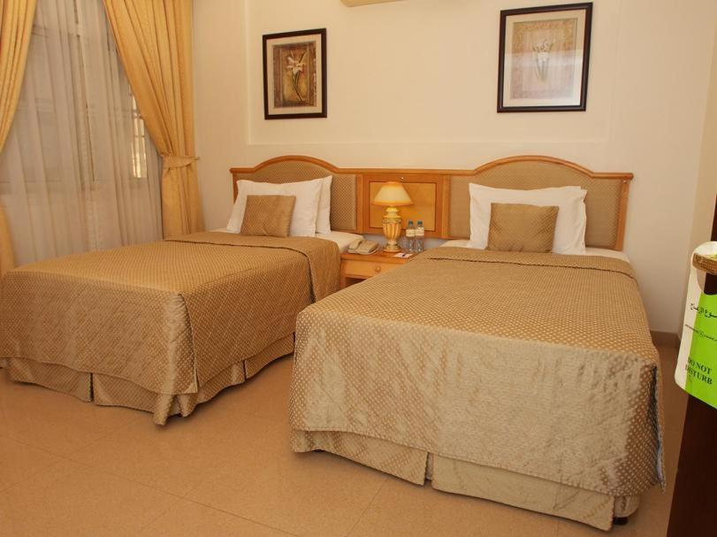 Nuzha Hotel Apartments Маскат Екстер'єр фото